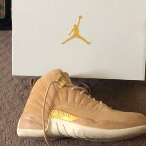 Women’s retro 12 Jordan’s